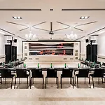 Grand Palace - Small Luxury Of The World 5* برنو