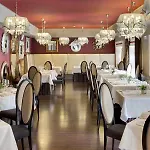 Grand Palace - Small Luxury Of The World برنو