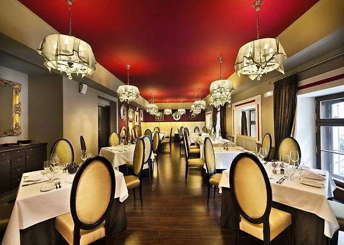 Grand Palace - Small Luxury Of The World 호텔
