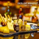 Grand Palace - Small Luxury Of The World מלון 5*