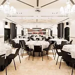 מלון Grand Palace - Small Luxury Of The World ברנו
