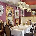 Grand Palace - Small Luxury Of The World Szálloda