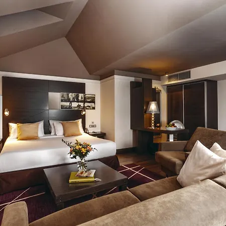 Hotel Grand Palace