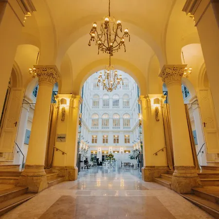 Grand Palace - Small Luxury Of The World