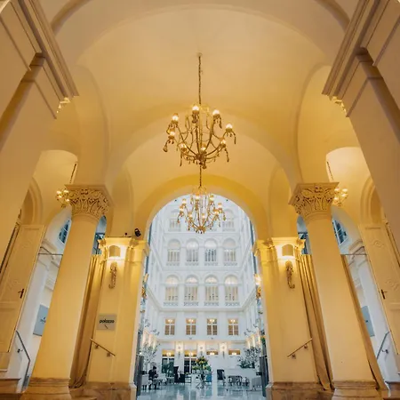 Hotell Grand Palace 5*