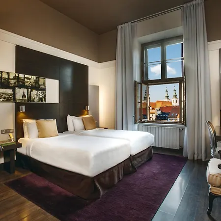 Hotel Grand Palace 5*