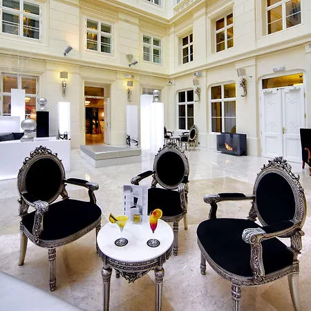 Hotel Grand Palace - Czech Leading