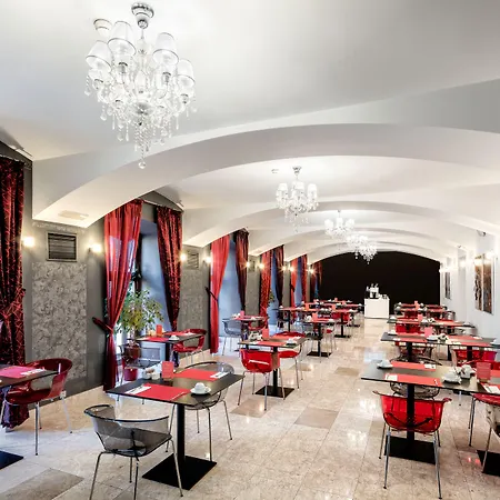 Grand Palace - Small Luxury Of The World