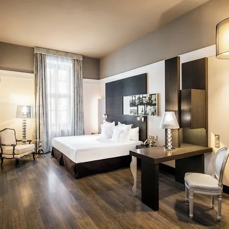 Grand Palace - Small Luxury Of The World