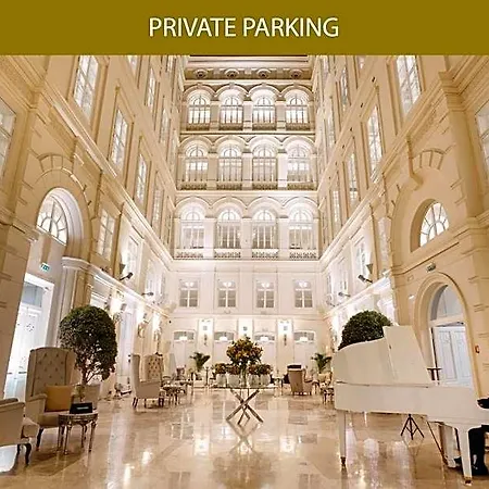 Grand Palace - Small Luxury Of The World 5* Brno