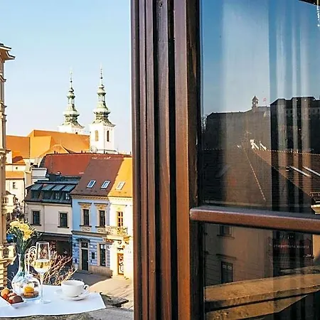 Hotel Grand Palace - Small Luxury Of The World 5*