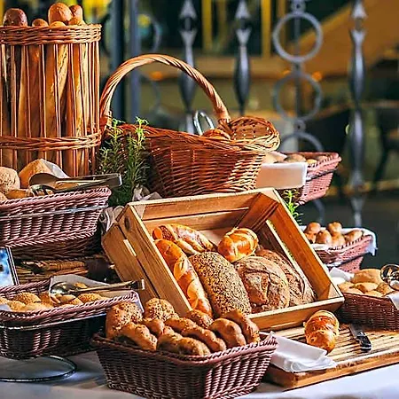 Hotel Grand Palace - Small Luxury Of The World