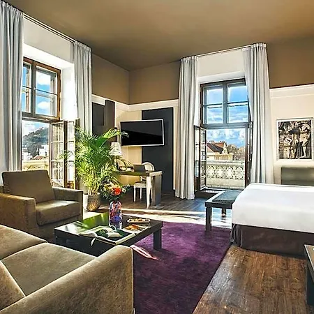 Hotel Grand Palace - Small Luxury Of The World 5*
