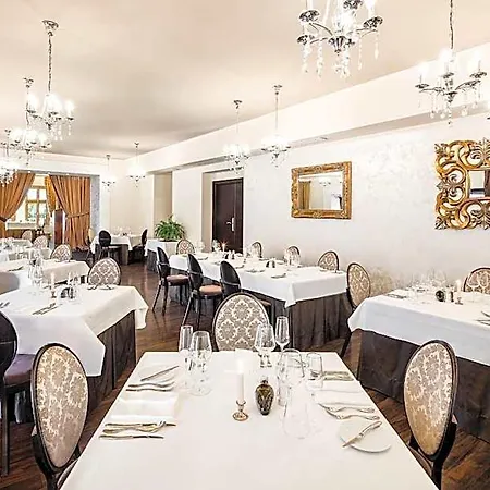 Hotel Grand Palace - Small Luxury Of The World
