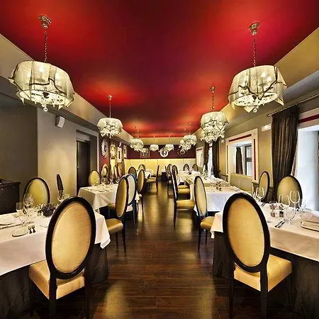 Grand Palace - Small Luxury Of The World מלון