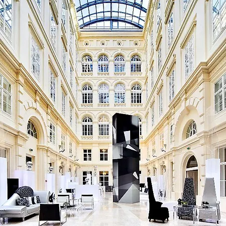 Grand Palace - Small Luxury Of The World 5*