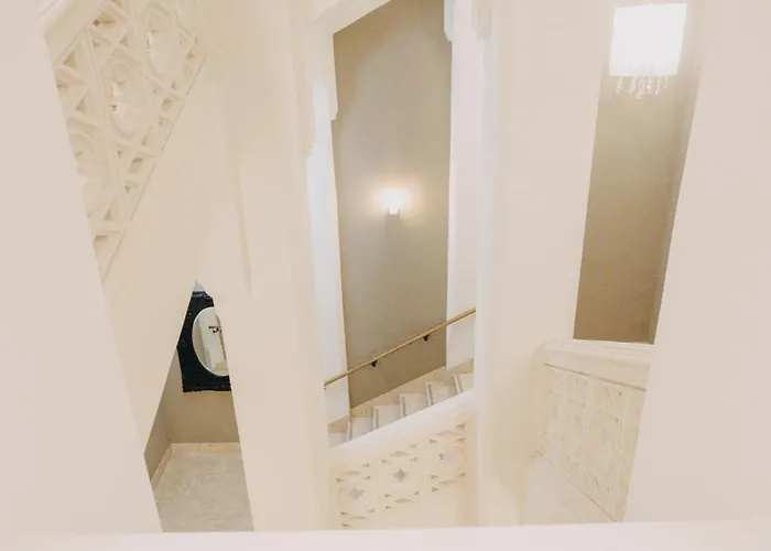 Grand Palace - Small Luxury Of The World فندق