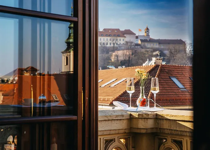 Grand Palace - Small Luxury Of The World برنو