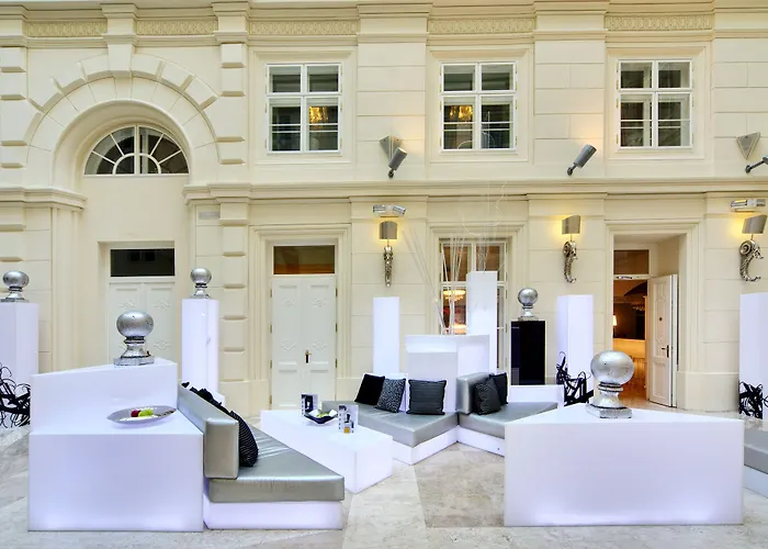 Grand Palace - Small Luxury Of The World