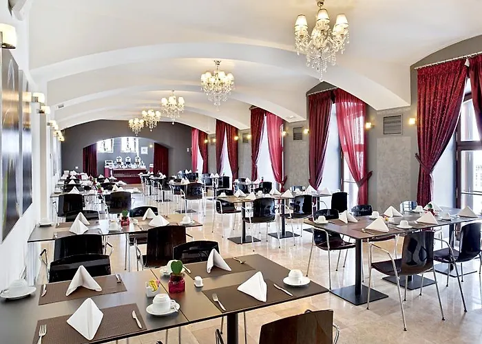 Grand Palace - Small Luxury Of The World 5* برنو